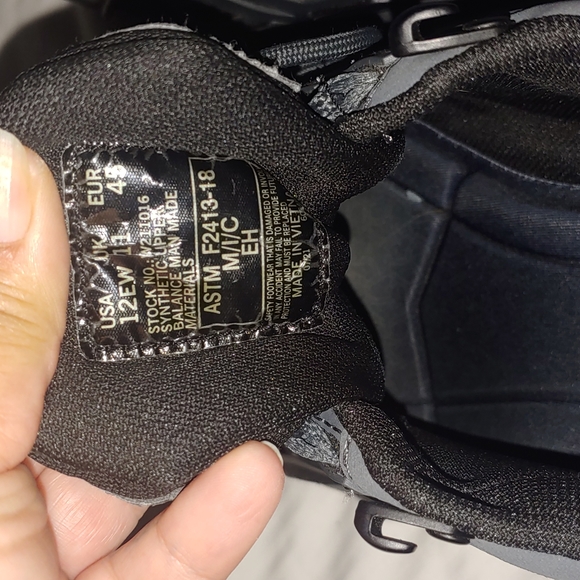 Wolverine W211016 - Rev DuraShocks UltraSpring work shoes - Picture 6 of 10